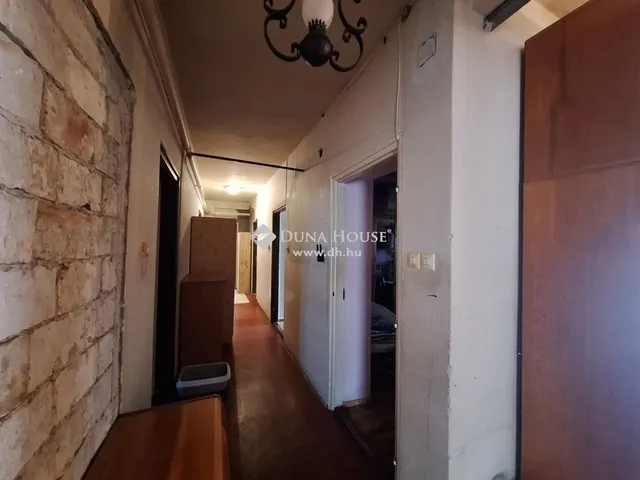 Eladó lakás Gyál 128 nm