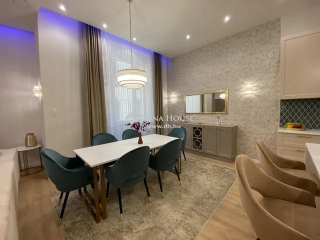 Eladó lakás Budapest V. kerület, Belváros 145 nm