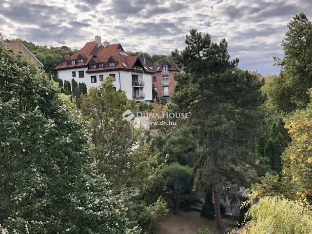 Eladó lakás Budapest II. kerület, Zöldmál 60 nm