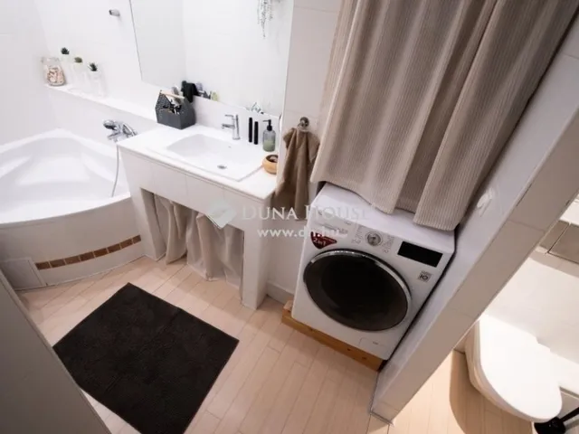 Eladó lakás Budapest II. kerület, Zöldmál 60 nm