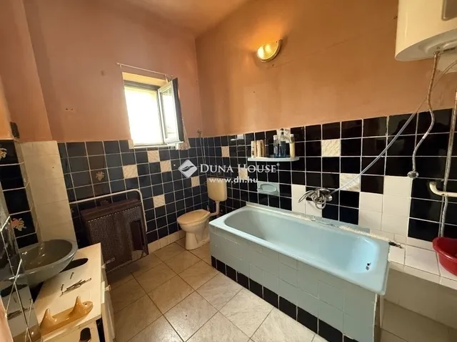 Eladó ház Budapest XX. kerület, Gubacsipuszta 256 nm
