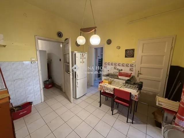 Eladó ház Budapest XX. kerület, Gubacsipuszta 256 nm