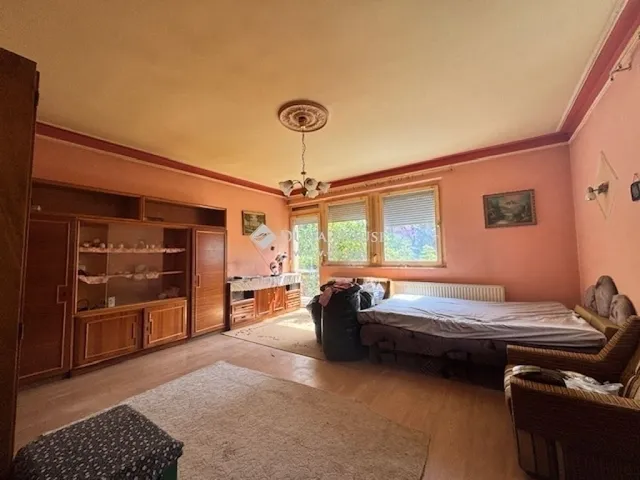 Eladó ház Budapest XVI. kerület, Cinkota 180 nm