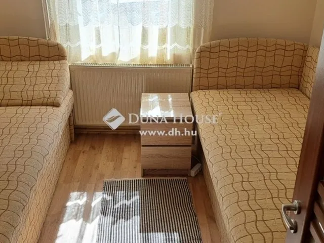 Eladó ház Budaörs 196 nm