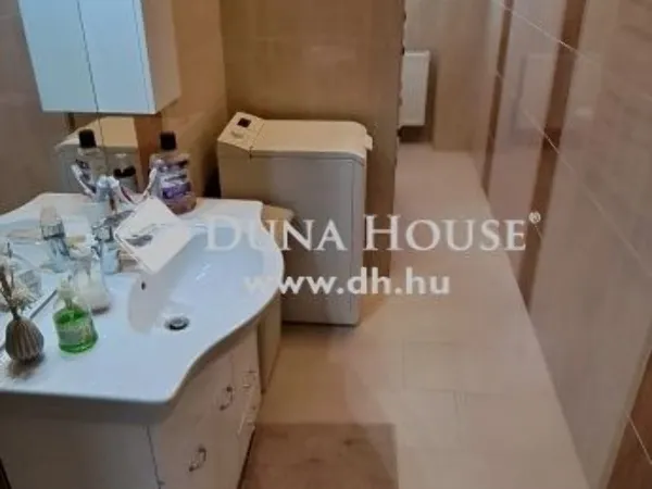 Eladó ház Budaörs 196 nm