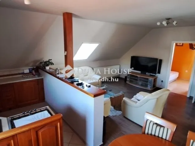 Eladó ház Budaörs 196 nm