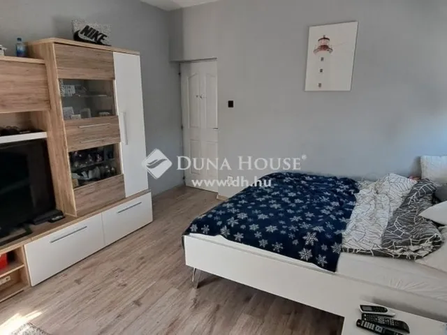 Eladó ház Budaörs 196 nm