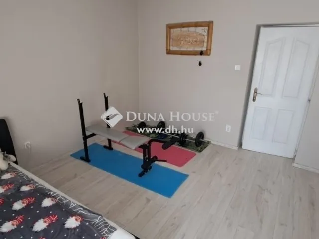 Eladó ház Budaörs 196 nm