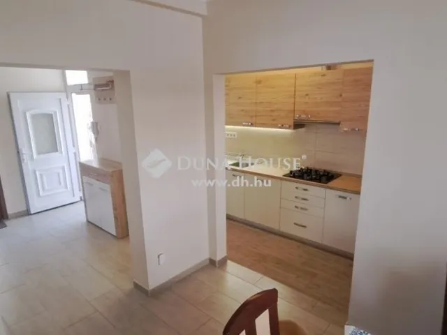 Eladó ház Budaörs 196 nm