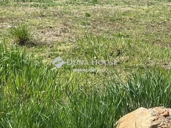 Eladó telek Budapest II. kerület, Budaliget 1404 nm