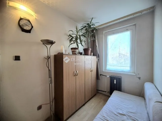 Eladó lakás Budapest III. kerület, Békásmegyer 56 nm