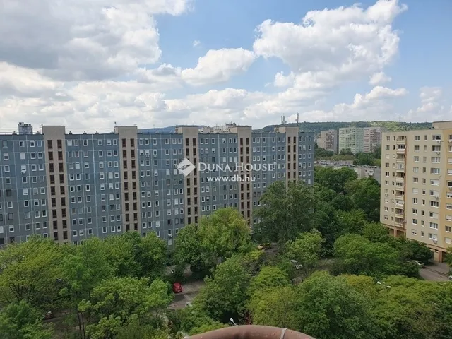 Eladó lakás Budapest III. kerület, Békásmegyer 57 nm