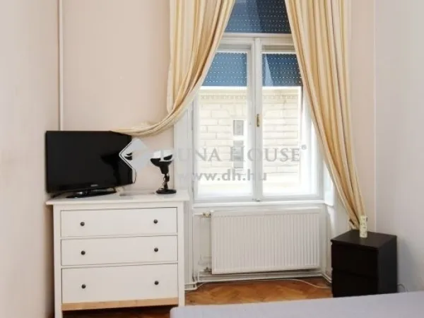 Eladó lakás Budapest VII. kerület 120 nm