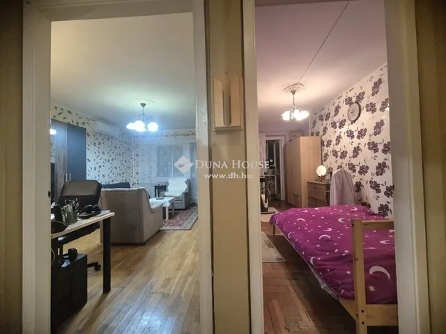 Eladó lakás Budapest III. kerület, Békásmegyer 52 nm