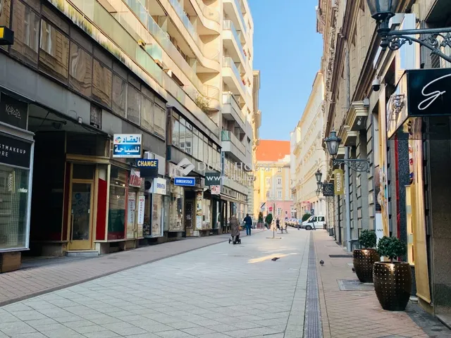 Eladó kereskedelmi és ipari ingatlan Budapest V. kerület, Belváros 111 nm