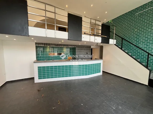 Eladó kereskedelmi és ipari ingatlan Budapest V. kerület, Lipótváros 71 nm