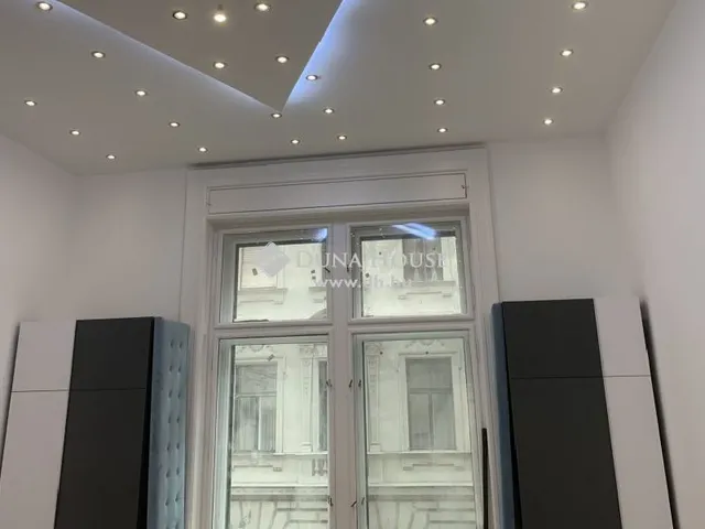 Eladó lakás Budapest V. kerület, Belváros 73 nm