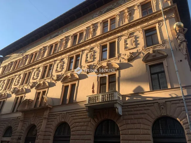 Eladó lakás Budapest V. kerület, Belváros 73 nm