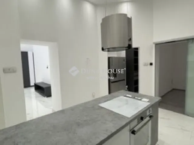 Eladó lakás Budapest V. kerület, Belváros 73 nm