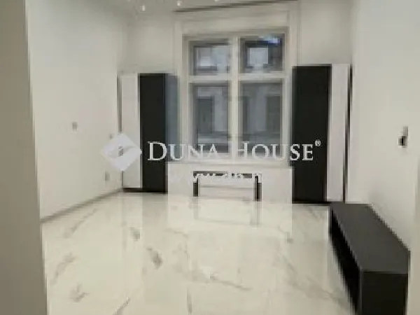 Eladó lakás Budapest V. kerület, Belváros 73 nm