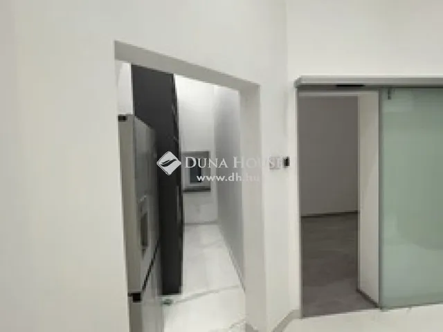 Eladó lakás Budapest V. kerület, Belváros 73 nm