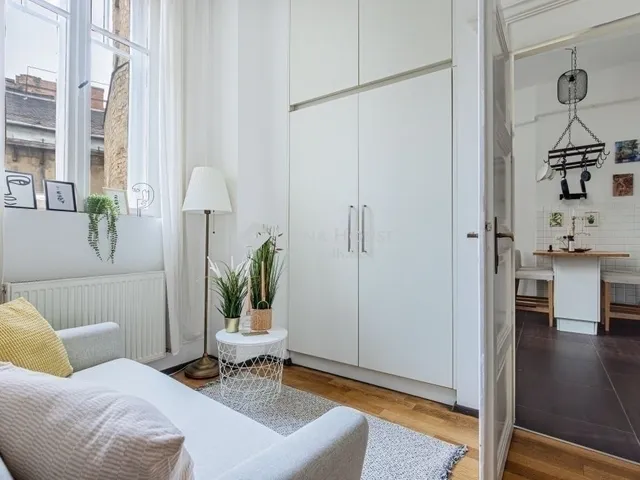 Eladó lakás Budapest V. kerület, Belváros 78 nm