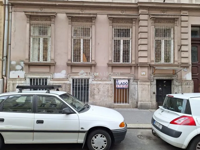 Eladó kereskedelmi és ipari ingatlan Budapest IX. kerület, Belső Ferencváros 98 nm