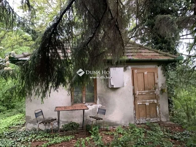 Eladó telek Budapest II. kerület, Széphalom 666 nm