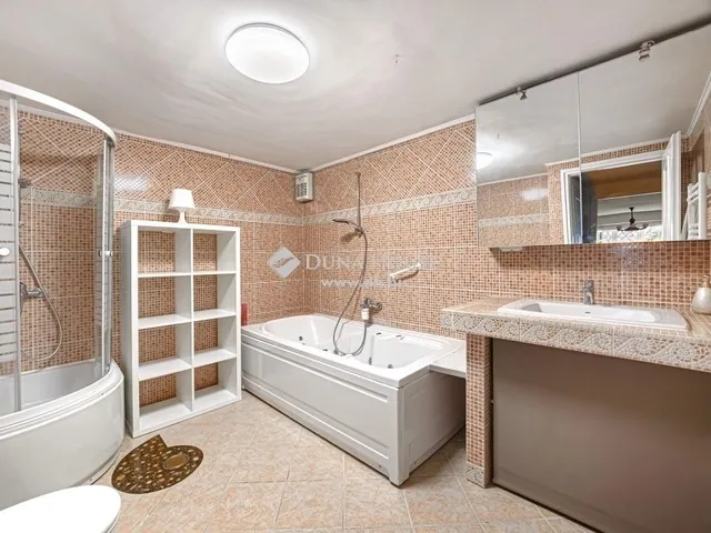 Eladó lakás Budapest II. kerület, Szépvölgy 112 nm