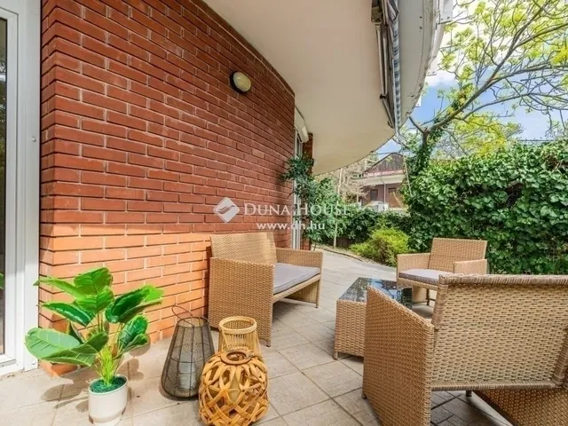 Eladó lakás Budapest XII. kerület, Farkasrét 80 nm