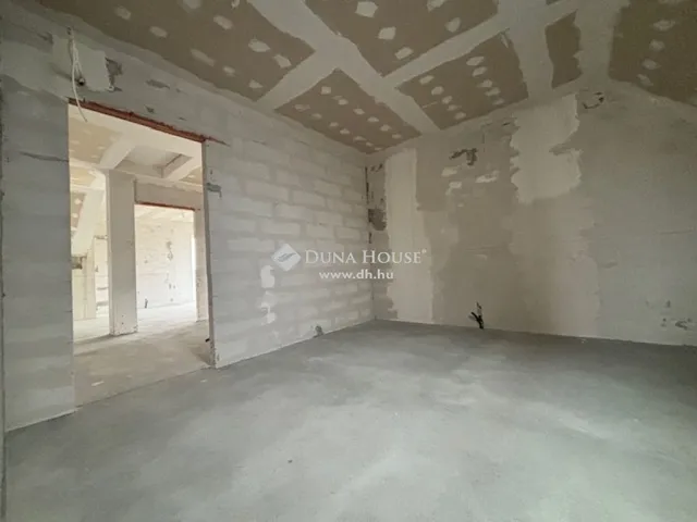 Eladó ház Diósd 138 nm
