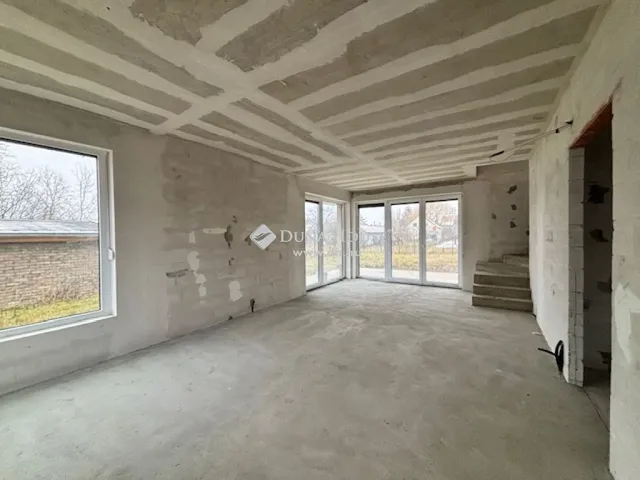 Eladó ház Diósd 138 nm