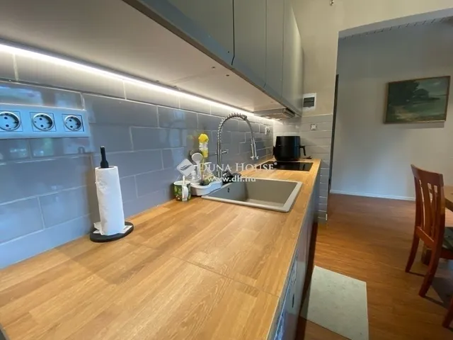 Eladó ház Budapest XV. kerület, Pestújhely 107 nm