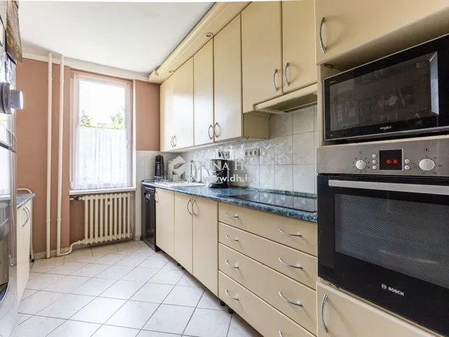 Eladó ház Budapest X. kerület, Óhegy 216 nm