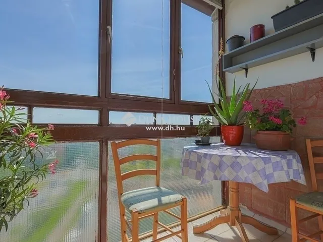 Eladó lakás Budapest XVIII. kerület 71 nm