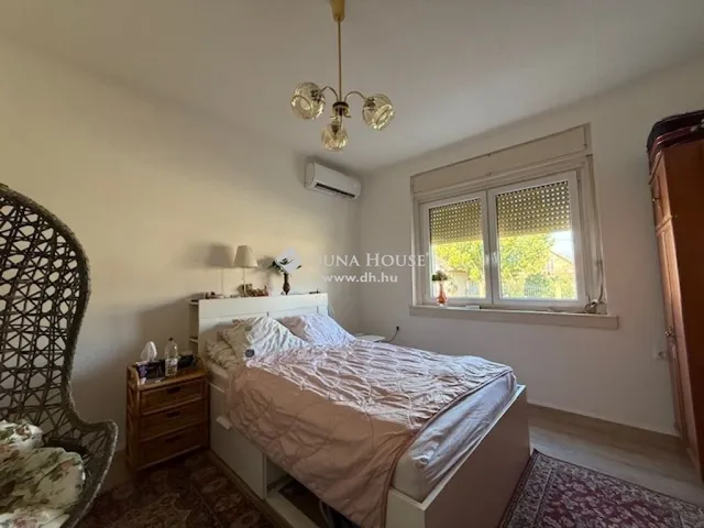 Eladó ház Vecsés 210 nm
