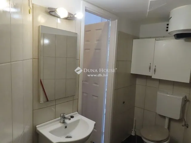 Eladó lakás Budapest VIII. kerület, Józsefváros 30 nm