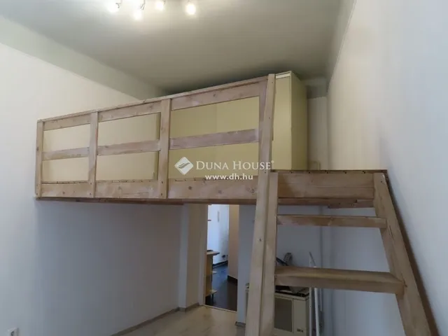 Eladó lakás Budapest VIII. kerület, Józsefváros 30 nm