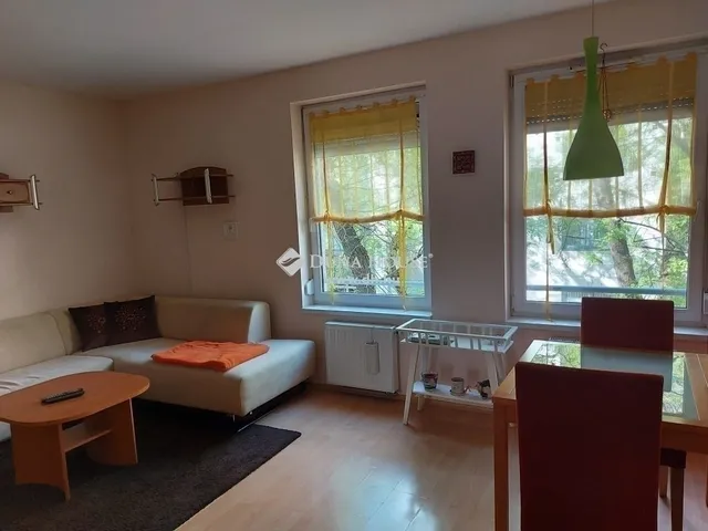 Eladó lakás Budapest XIII. kerület, Angyalföld 72 nm