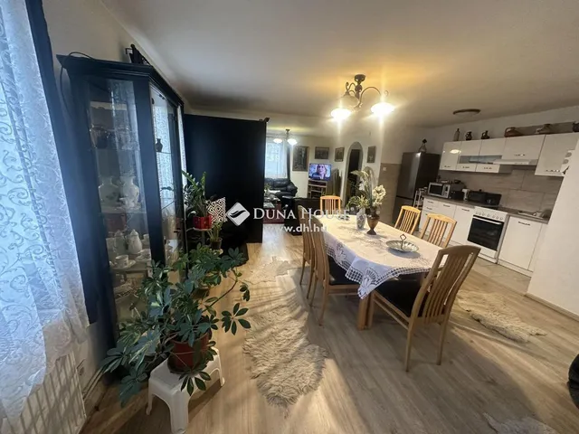 Eladó ház Budapest XXIII. kerület, Soroksár 288 nm