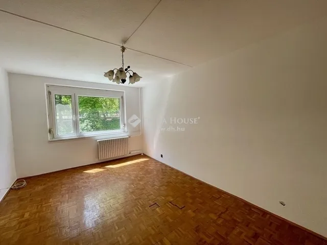 Eladó lakás Budapest XVII. kerület 74 nm