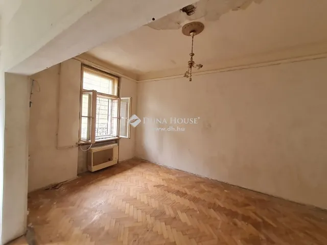 Eladó lakás Budapest VIII. kerület, Józsefváros 28 nm