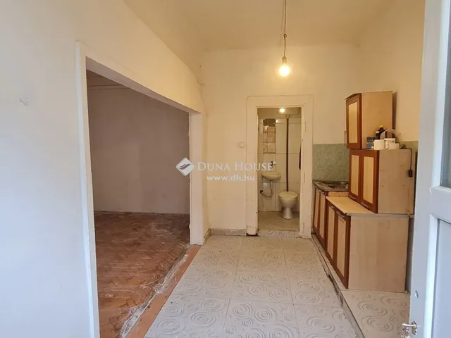 Eladó lakás Budapest VIII. kerület, Józsefváros 28 nm