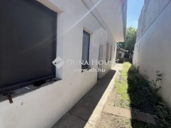 Eladó ház Budapest XXI. kerület, Ófalu 141 nm