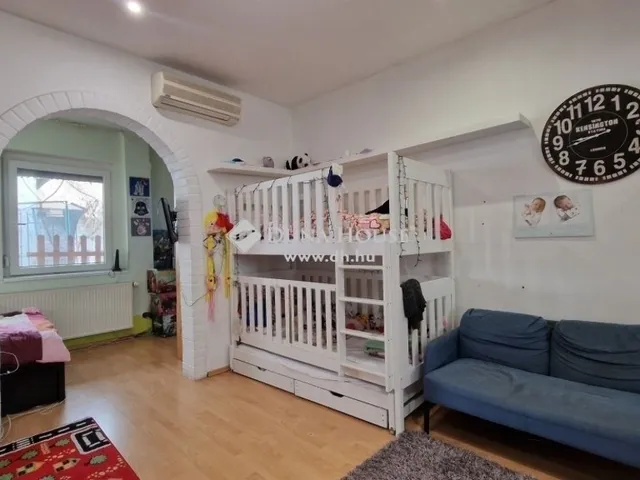 Eladó lakás Budapest XXI. kerület, Szabótelep 39 nm