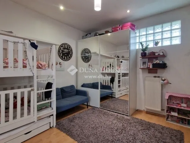 Eladó lakás Budapest XXI. kerület, Szabótelep 39 nm