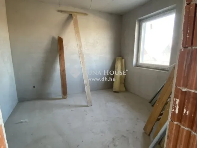 Eladó lakás Dunaharaszti 61 nm