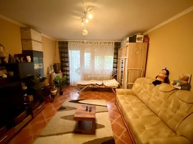 Eladó lakás Budapest XXI. kerület, Erdőalja 62 nm