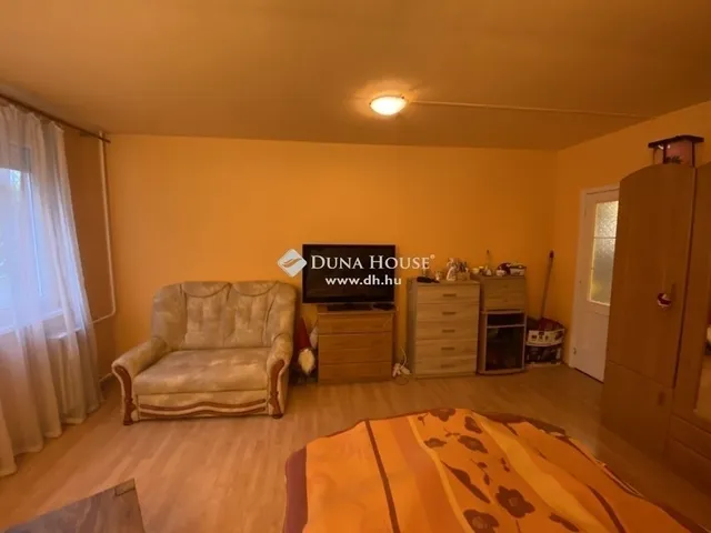 Eladó lakás Budapest XXI. kerület, Erdőalja 62 nm