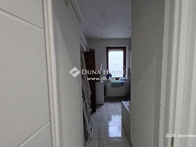 Eladó ház Budapest XVIII. kerület, Miklóstelep 260 nm
